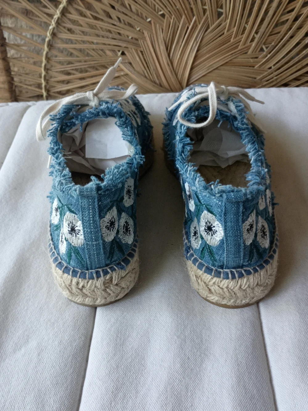 Leoffler Randall Alfie Blue Floral Embroidered Espadrille Sneakers_40